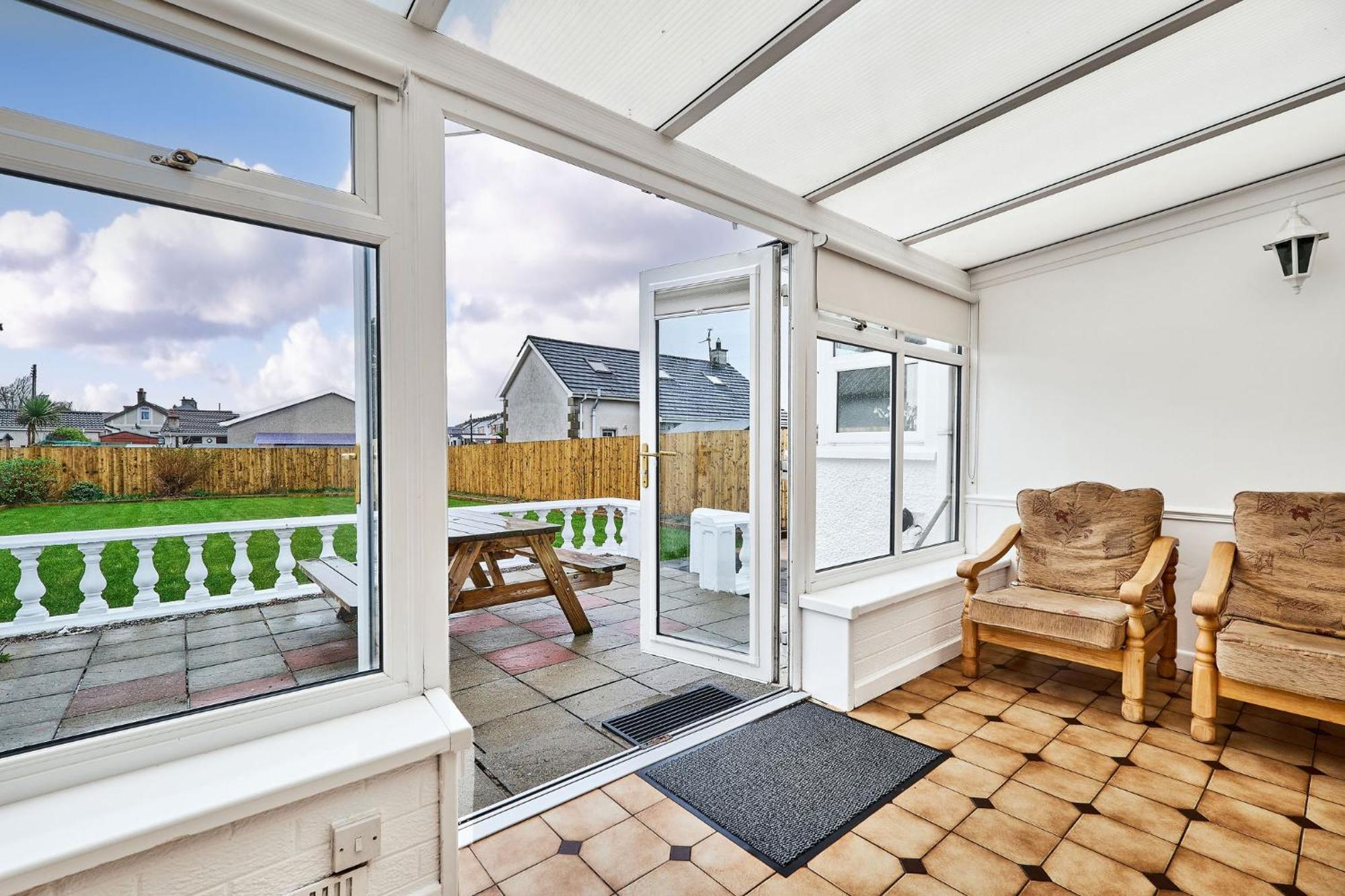 Portrush By The Tee Villa Exterior photo